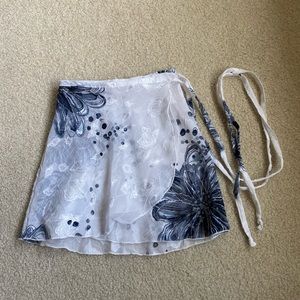 Capezio Wrap Dance Skirt — size P/S